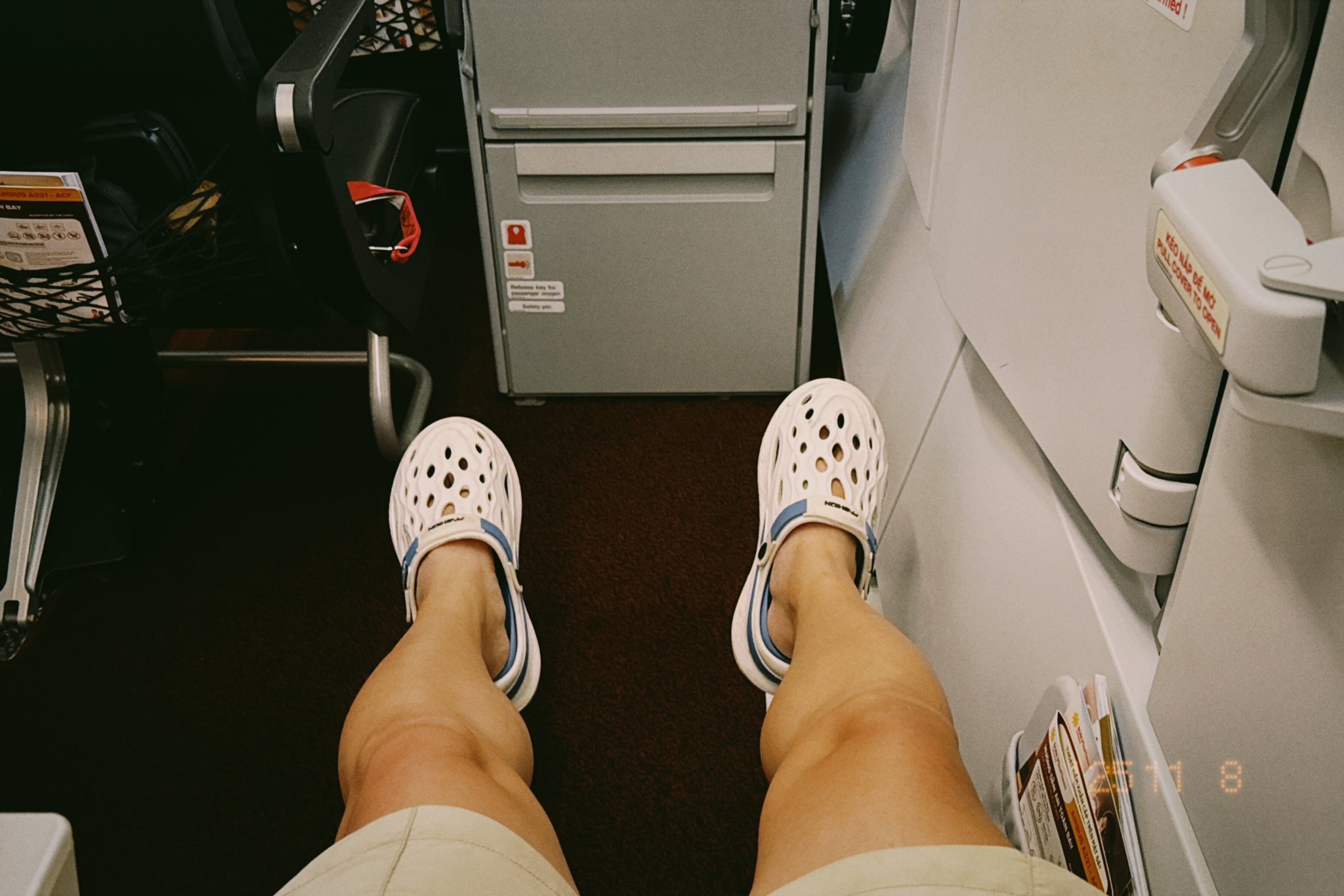 Ghế thoát hiểm 30K trên A321neo ACF